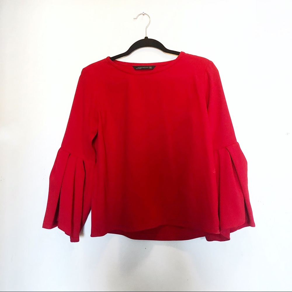 Zara Red Statement Top. US Size: XS, Great Condition